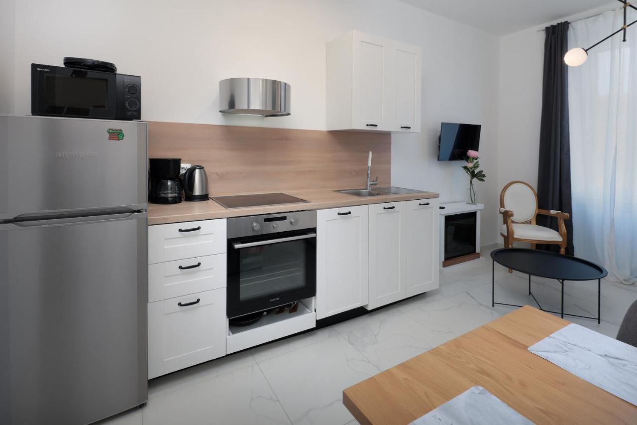Apartments Luan Rijeka Exterior photo